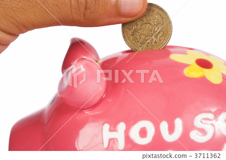 british pound in piggy bank 3711362