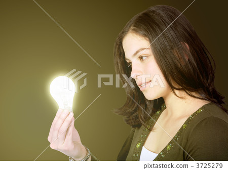 creative girl 3725279