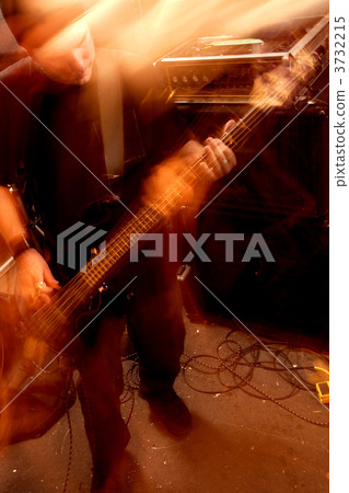 Bass player movement 3732215