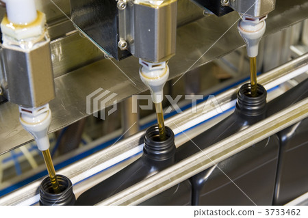 Bottling process 1 3733462