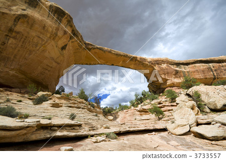 Natural Bridge Natural Bridge 3733557