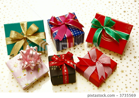 Present Present 3735569