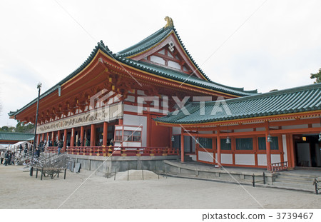 Heian Jingu Campus 3739467