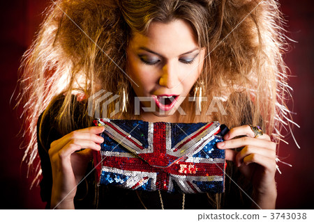 Eccentric British woman 3743038