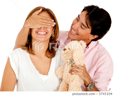 Romantic surprise 3745104