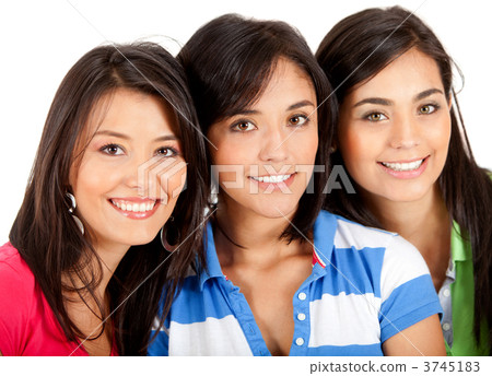 group of girls 3745183