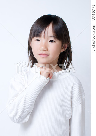 White clothes girl White clothes girl 3746771