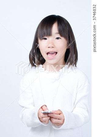 聽音樂的女孩 3746832