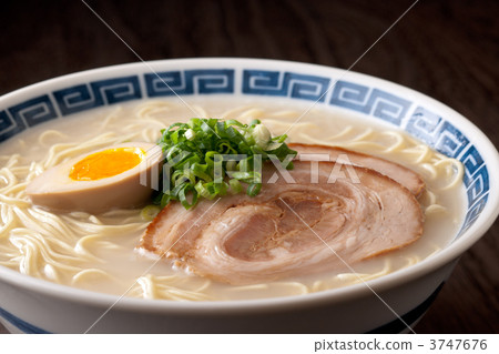 Tonkotsu Ramen _沒有蒸汽 Tonkotsu Ramen _沒有蒸汽 3747676