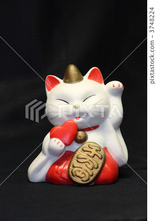 [Maneki cat] 3748224