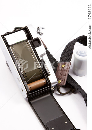 Olympus PEN-F [silver salt camera] 3748421