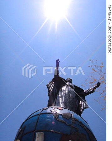 在東帝汶Fattska海角的基督雕像 3748643