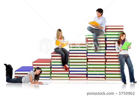 Students with a pile of books 3750902