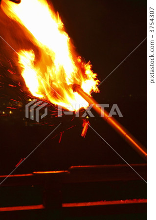 旋轉火炬散射火件 3754307