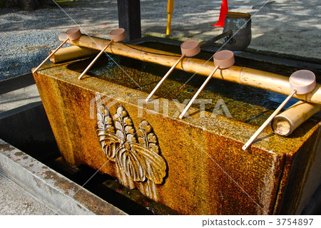 洗手場所(Toyokuni Shrine / Higashiyama ku Kyoto city) 洗手場所(Toyokuni Shrine / Higashiyama ku Kyoto city) 3754897