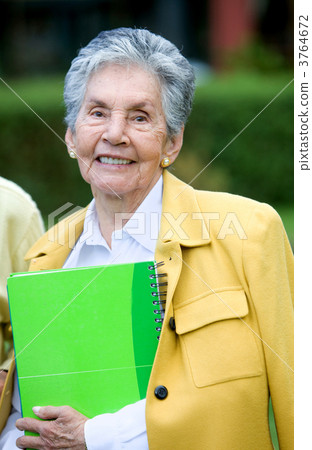 Elder woman Elder woman 3764672