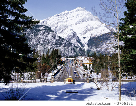 Banff townscape of Banff National Park 3766151