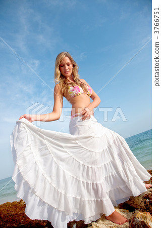 Woman at the beach 3766751