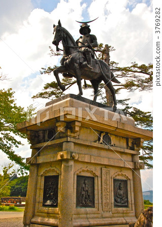 The horse statue of Masamune Date (Sendai Castle / Aoba-ku, Sendai-shi, Miyagi) 3769282