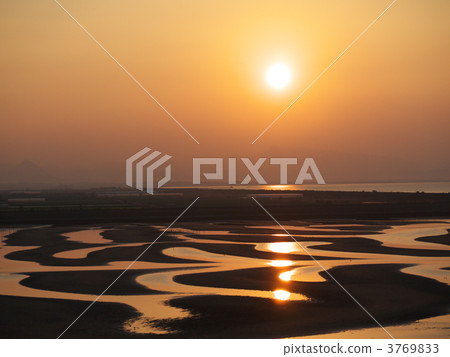 Sunset on the Masutama coast 3769833