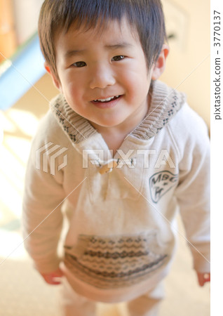 Take a cute picture Take a cute picture 3770137