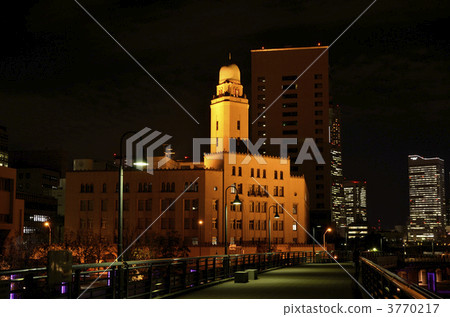 Queen's Tower 3770217