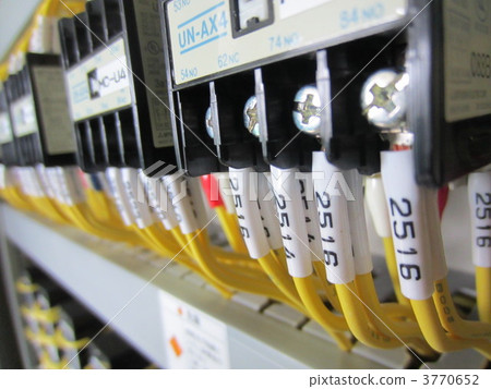 複雜的電子電路 3770652