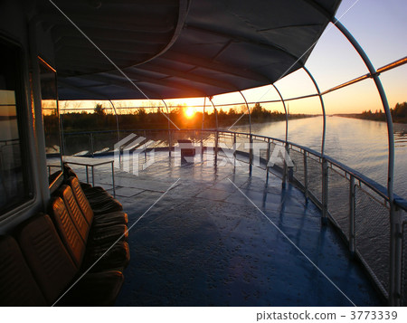 aft end ship 3773339