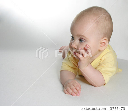 baby think 3773473