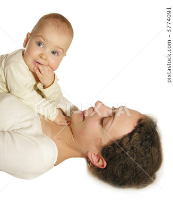 mother with baby 3774091