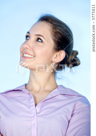 Pensive business woman 3775811