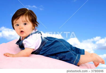 baby girl portrait 3780846