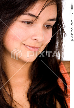 casual girl portrait full of hopes 3781008