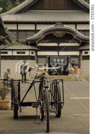 trishaw bicycle