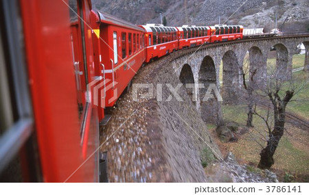 Bernina Express 3786141
