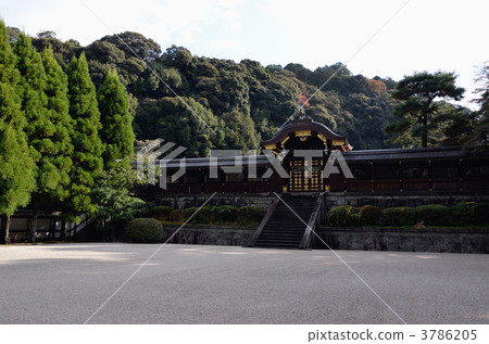 Senggung Temple, Tsukiwa Ling (Buddhist temple of the Imperial family) 3786205