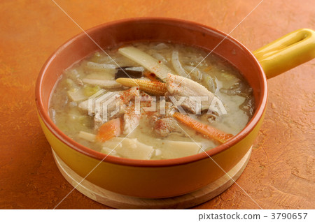 vegetable soup, soup, soups 3790657
