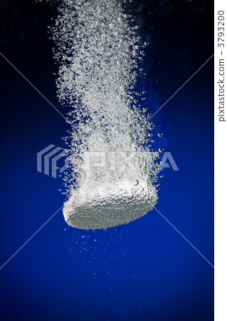 Effervescent tablet 3793200