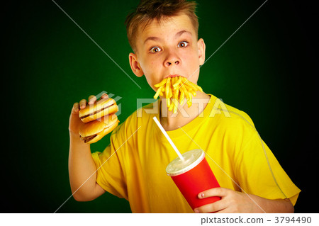 child and fast food. 3794490