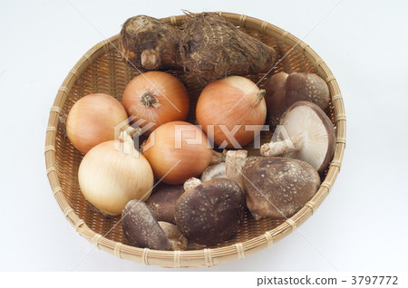 Odama洋蔥，芋頭和香菇 3797772