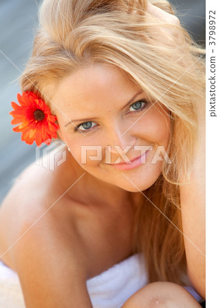 Gorgeous female portrait 3798972