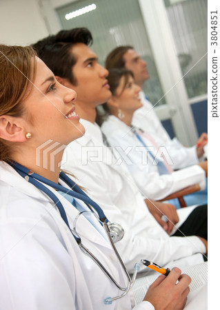 doctors in a hospital 3804851