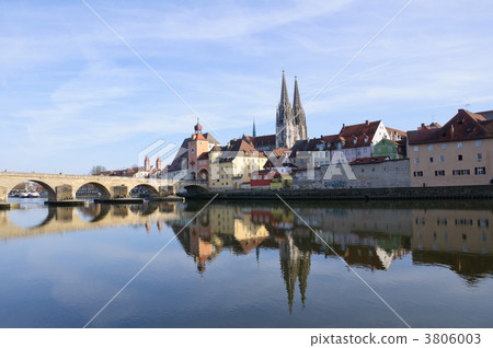 Germany Regensburg Townscape of the Danube and Old Town 3806003