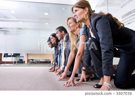 Business race 3807036