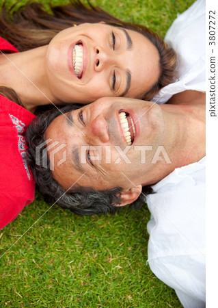 happy couple 3807272