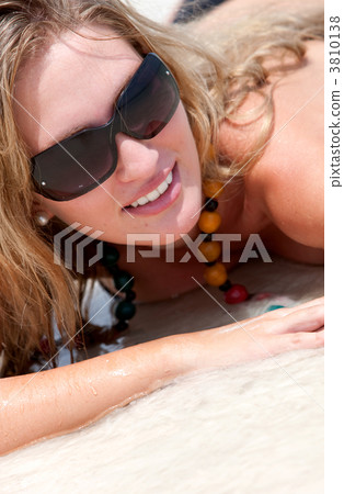 bikini woman smiling 3810138