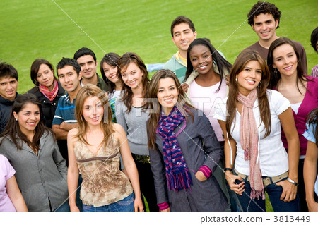 Friends outdoors Friends outdoors 3813449
