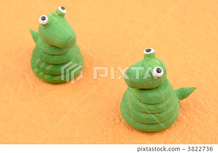 A snake 3822736