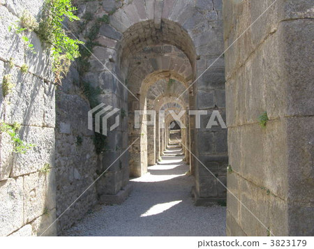 佩爾加蒙遺址拱形路徑 佩爾加蒙遺址拱形路徑 3823179