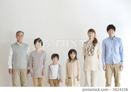 Third generation family portrait 3824236